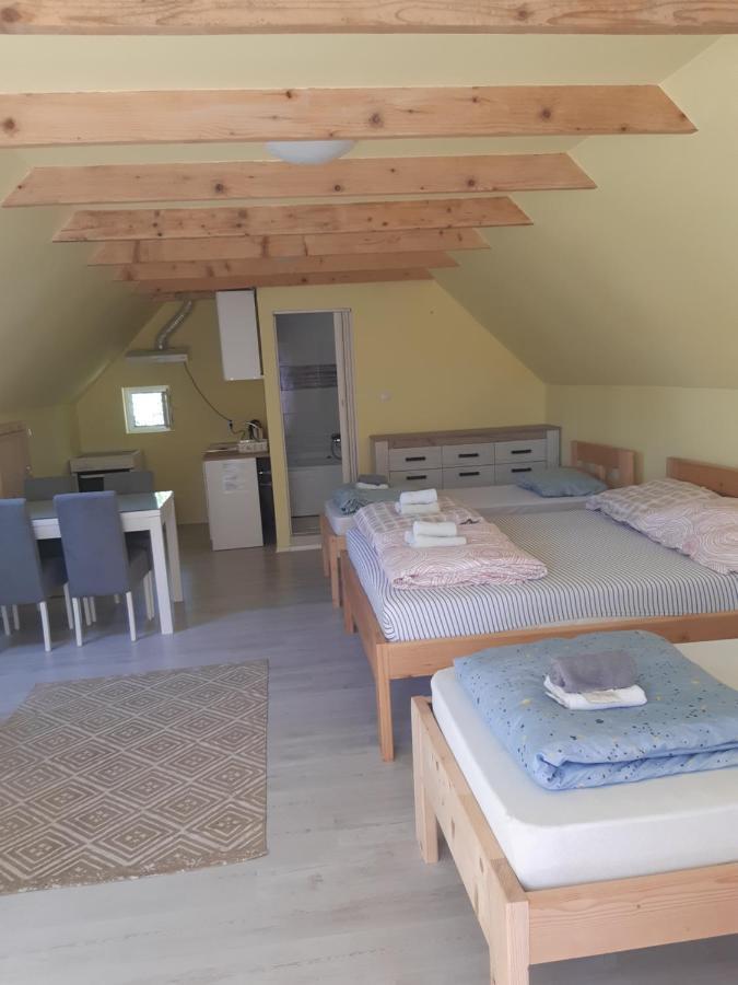 Mirella Rooms Palic Exterior photo